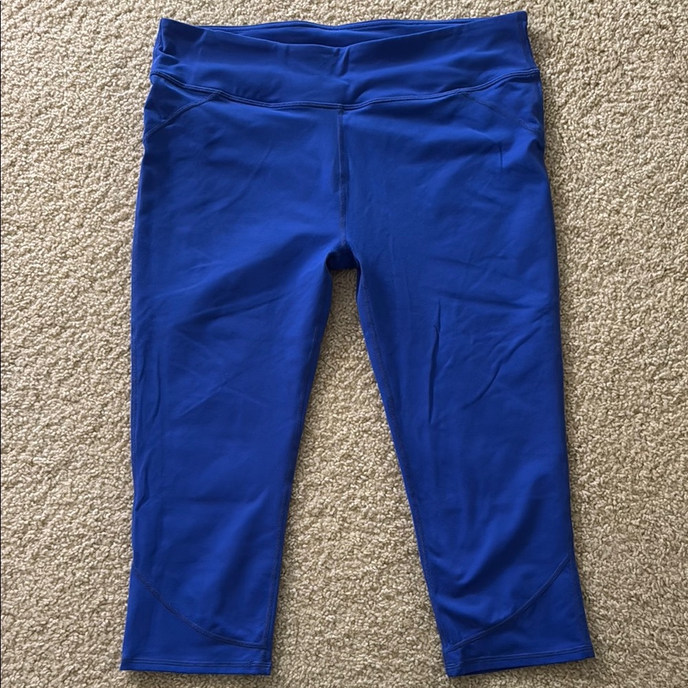 Fabletics Royal Blue Capri Active Wear Leggings